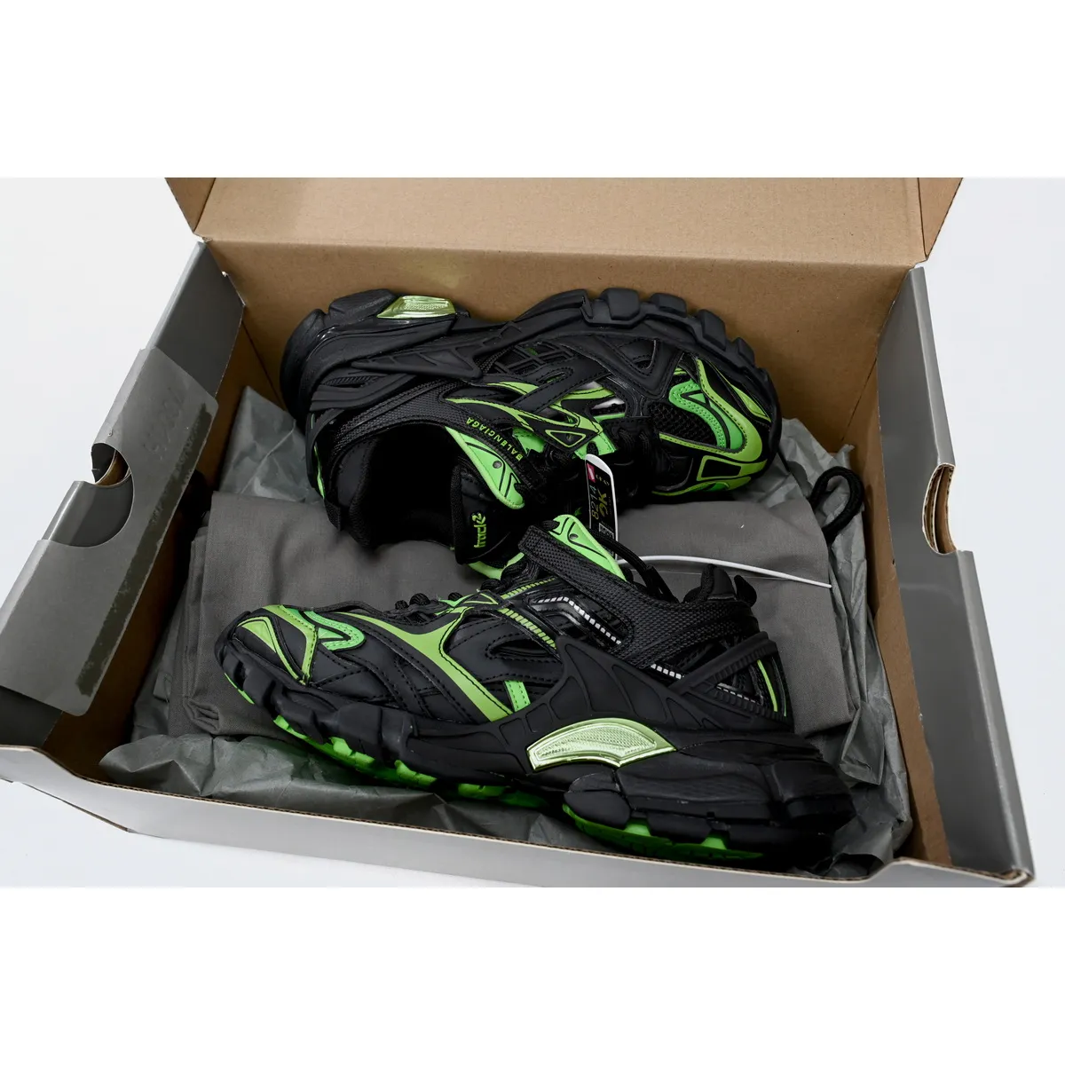 Balenciaga Track.2 Black Green 568614 W2GN3 1086 - Image 3